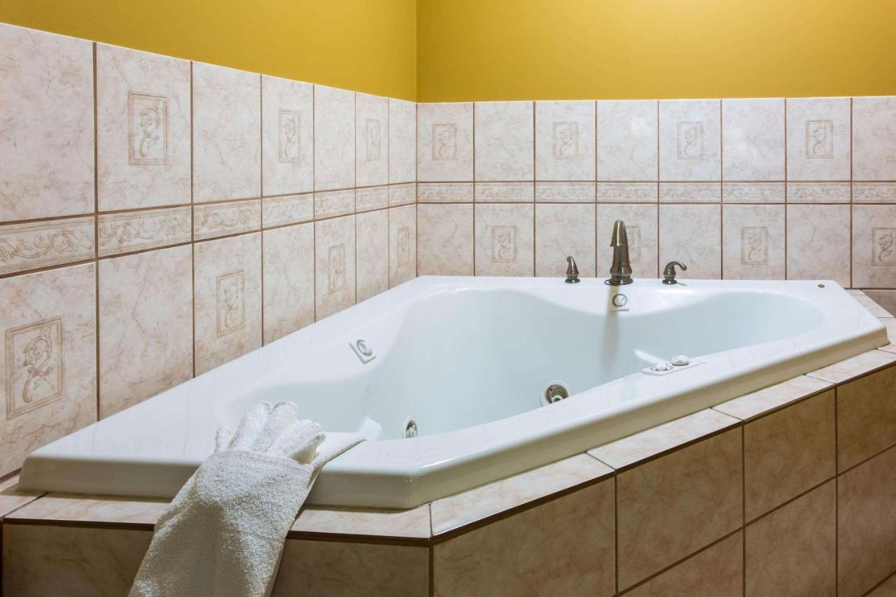 Comfort Inn Columbia-Bush River Kültér fotó